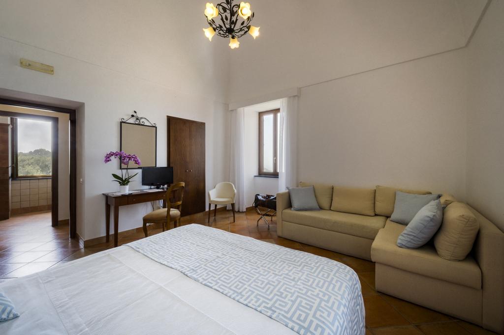 Agriturismo Antico Casale Colli Di San Pietro Piano di Sorrento Exterior photo